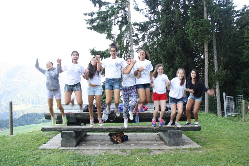Village Camps International Summer Camp Leysin, Switzerland 2026-08-15 https://www.villagecamps.com/journals_admin/images/710-10-campfire (36).jpg